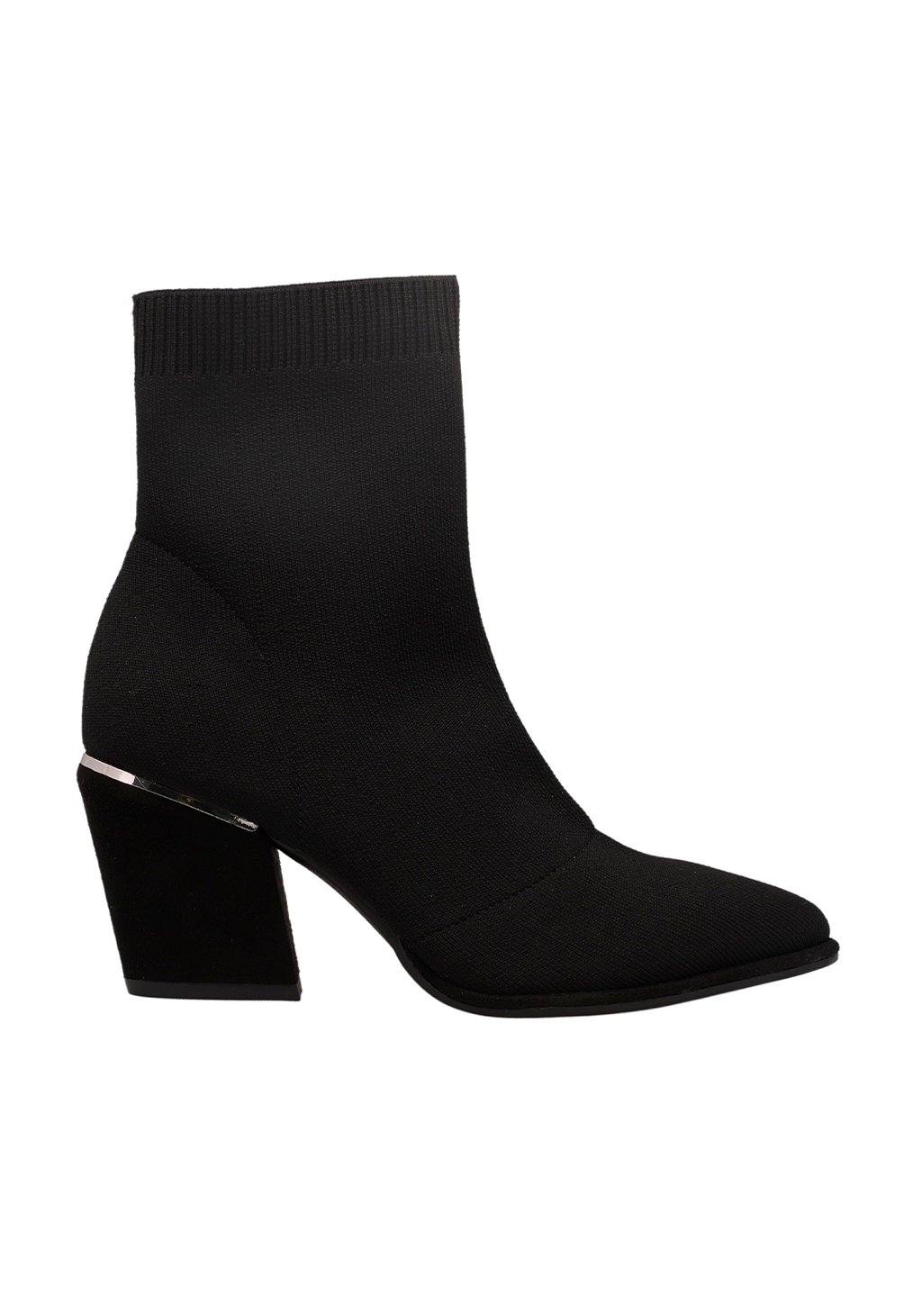 BLACK KNIT
